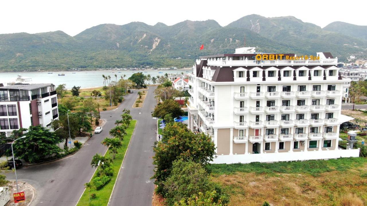 Orbit Hotel Nha Trang Bagian luar foto