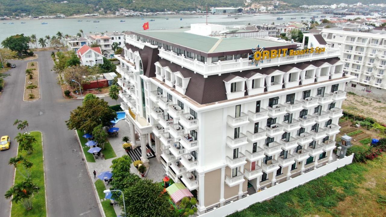 Orbit Hotel Nha Trang Bagian luar foto