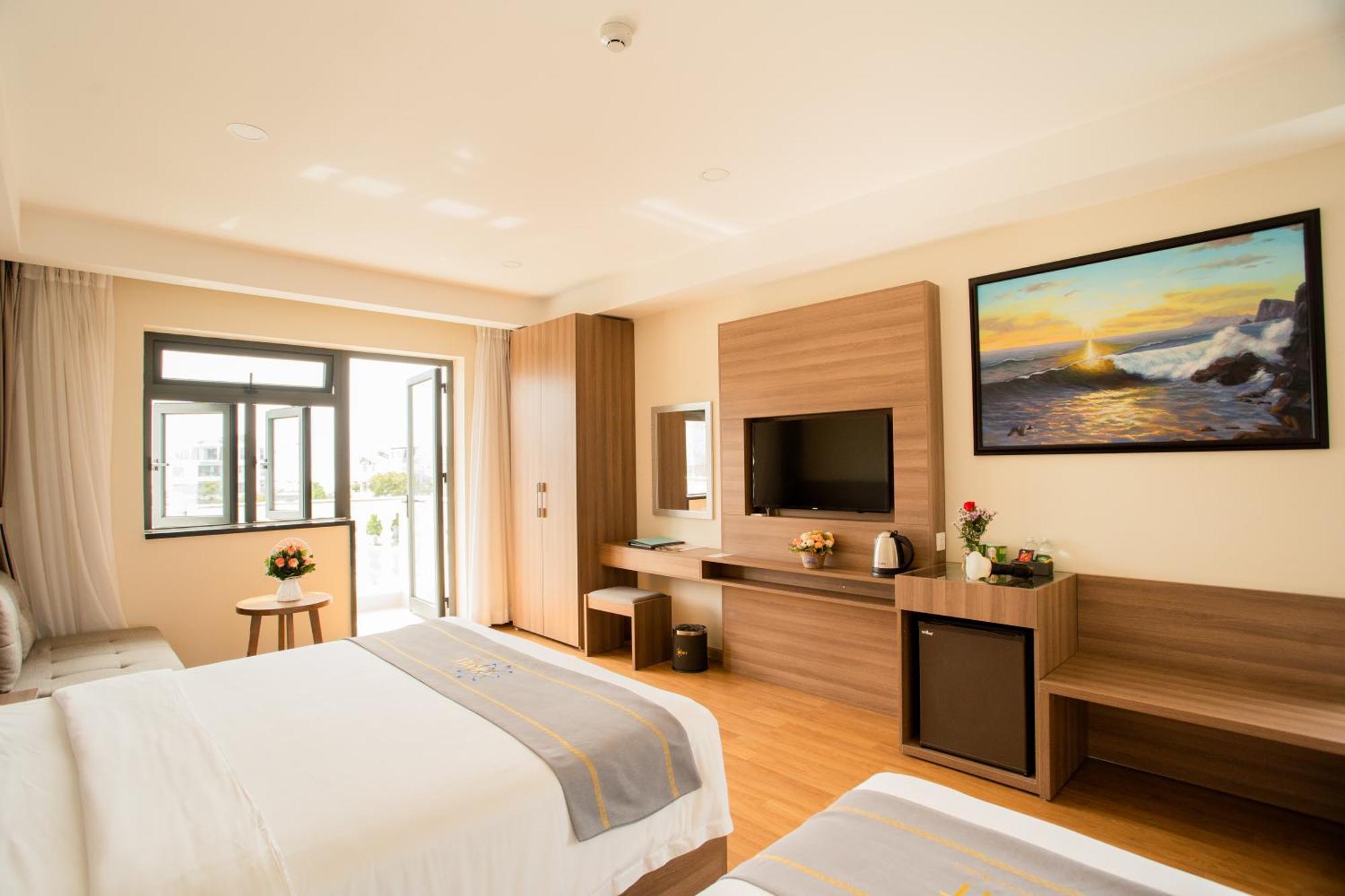 Orbit Hotel Nha Trang Bagian luar foto