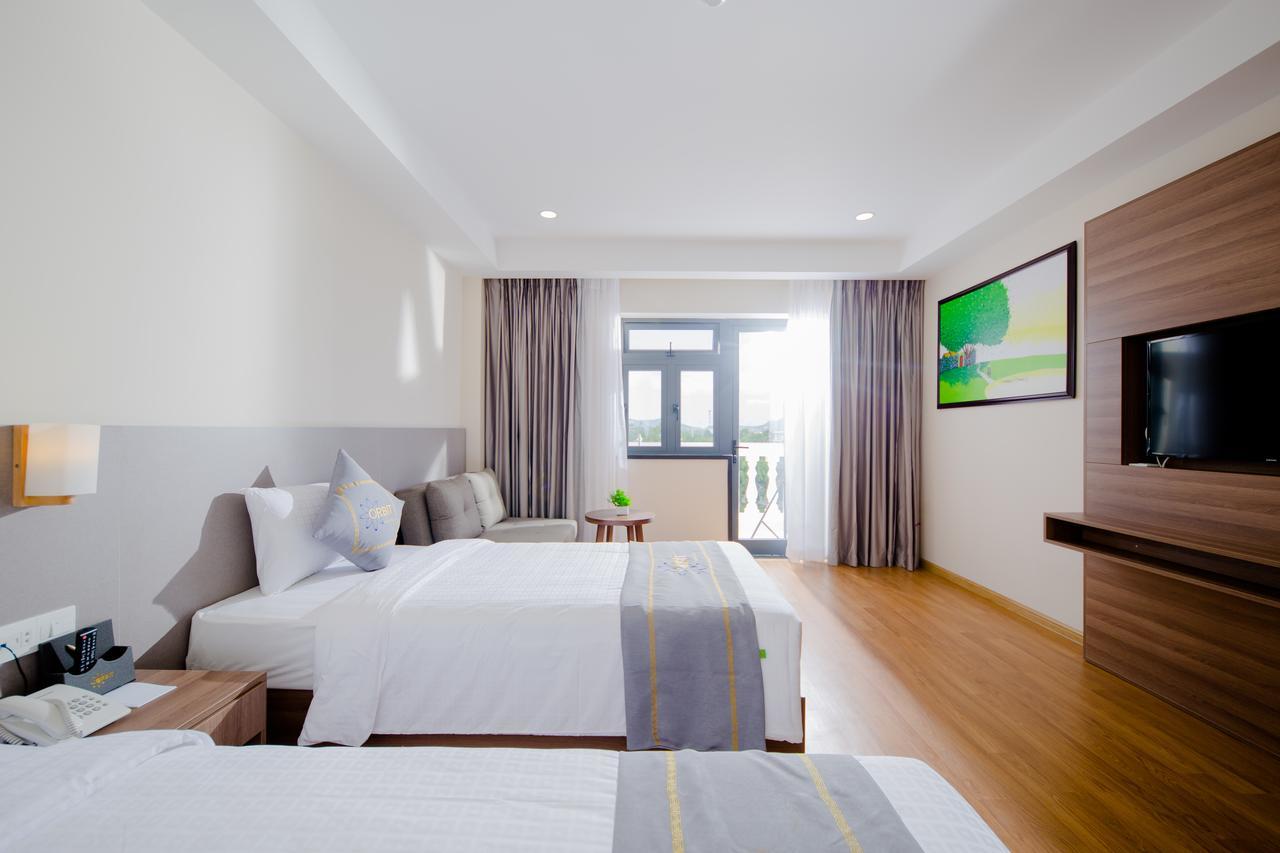 Orbit Hotel Nha Trang Bagian luar foto
