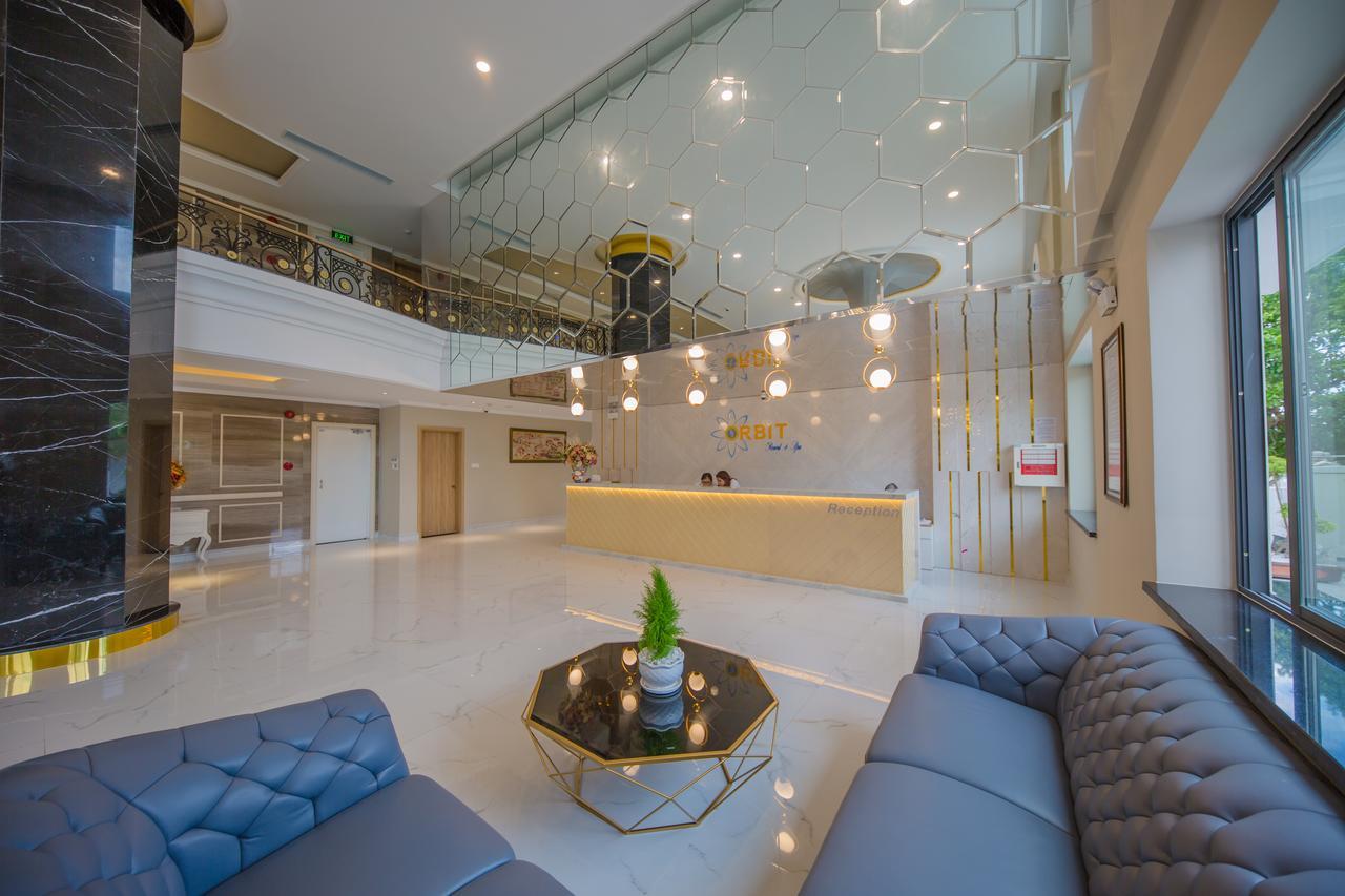 Orbit Hotel Nha Trang Bagian luar foto