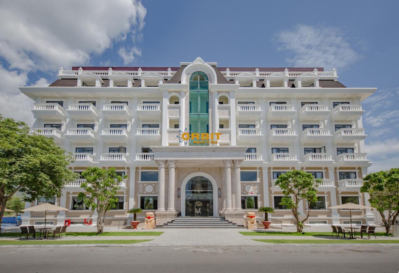 Orbit Hotel Nha Trang Bagian luar foto